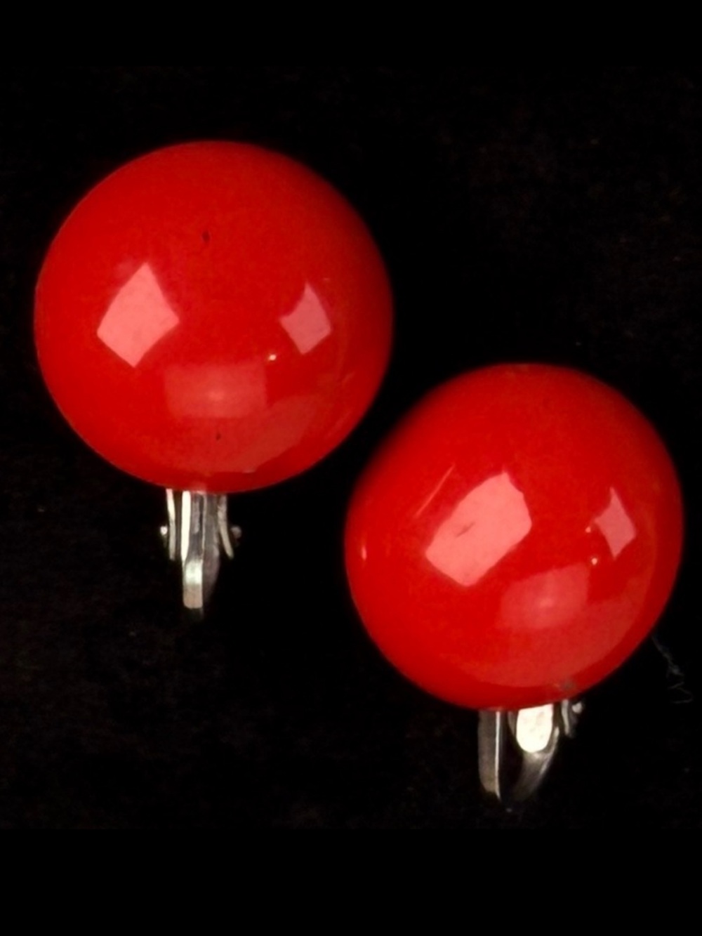 Vintage Retro Red Bulb Clip On Earrings